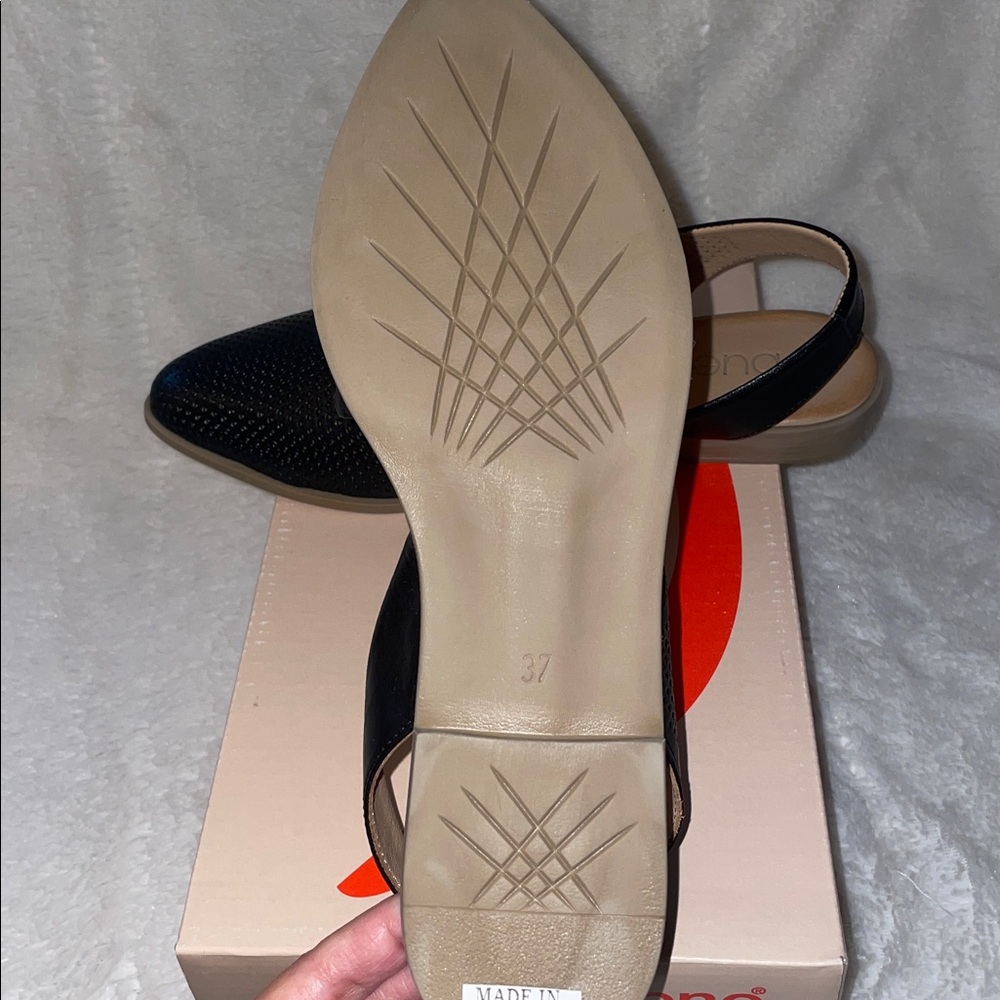 NWT BUENO Brand BIANCA PERF Flat in Black - Picture 14 of 14